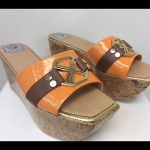 Women’s Donald J. Pliner DMSX Platform Shoes 8 M